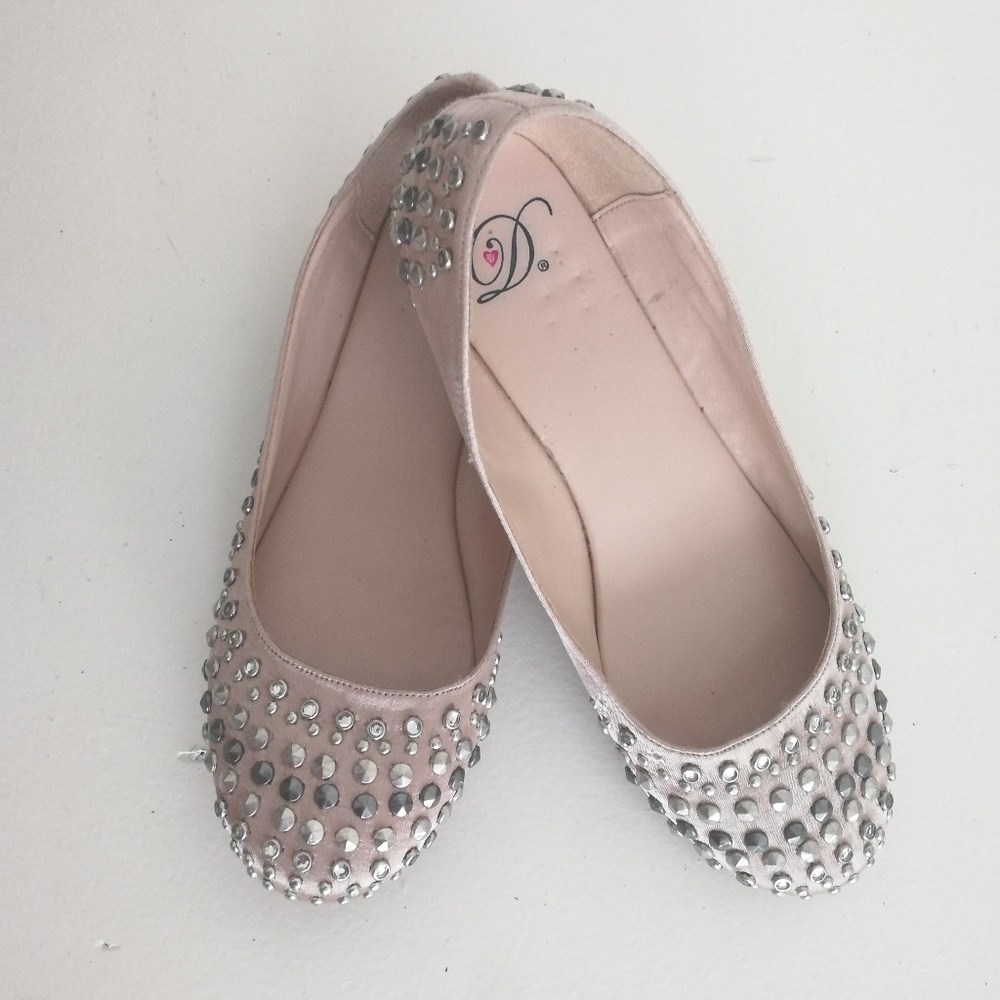 Nude Studded Flats