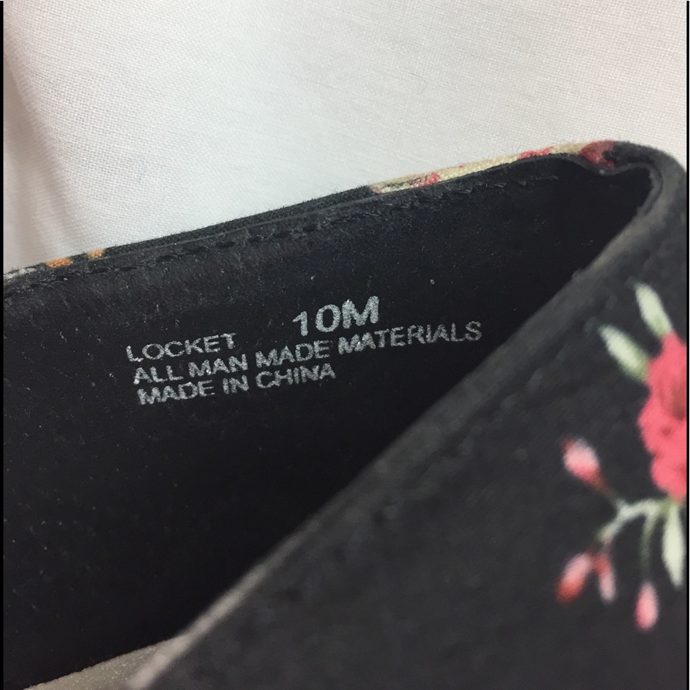 NWOT Me Too | Locket pump - Picture 6 of 7