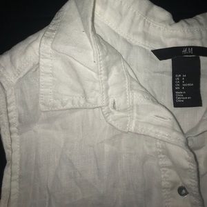 H&M Sleeveless White Button-Up Shirt
