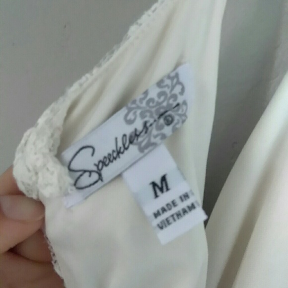 Off white dress with pink stripe and blue skirting - Picture 4 of 6