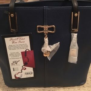 Port o Vino wine purse