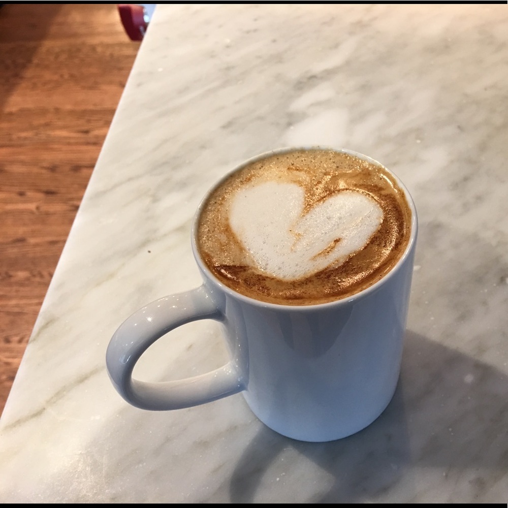 Meet your Posher, Pamela