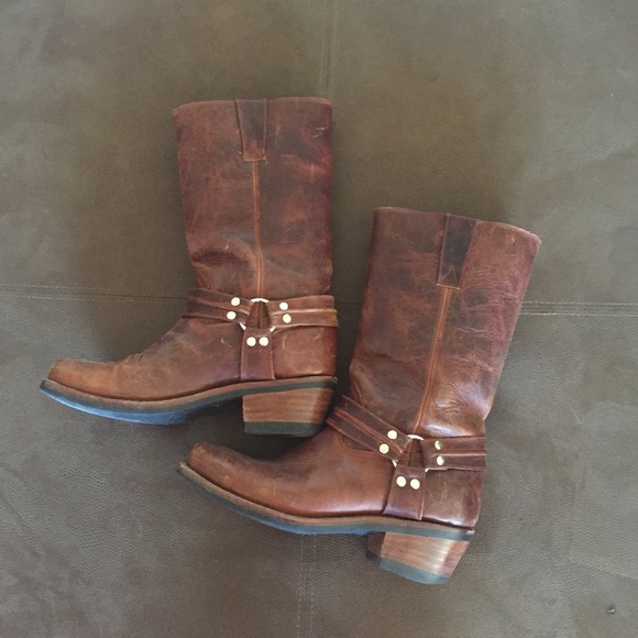 Gorgeous handmade leather Guatemalan Boots