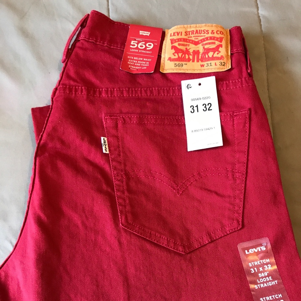 🌟Levi’s🌟 569 Straight Leg Jeans Size 31x32