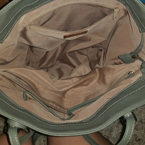 Nine West Olive Green Big Purse - Picture 3 of 3