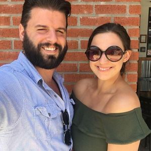 Meet your Posher, Demi