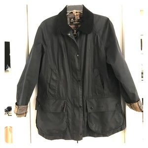 Authentic Barbour Beadnell Waxed Cotton Jacket