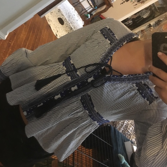 Topshop embroidered top - Picture 2 of 2