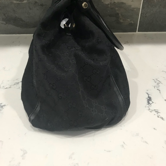 Authentic Gucci "GG" canvas large hobo - Picture 2 of 8