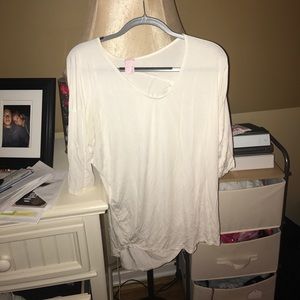 White v neck shirt