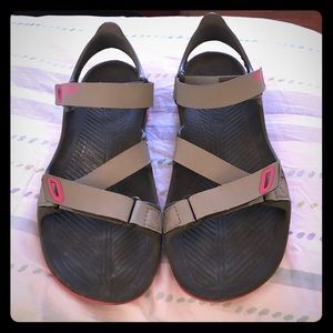 TEVA water sandal size 9