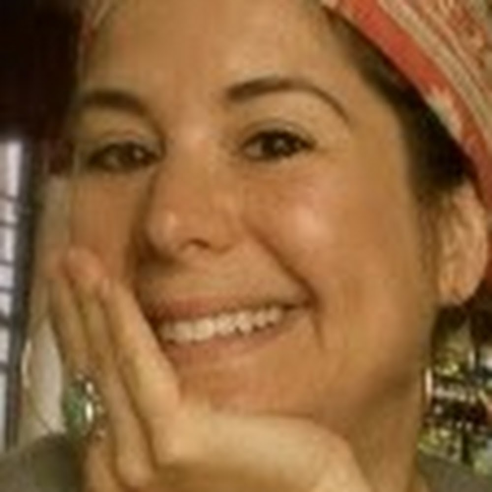 Meet your Posher, Monica