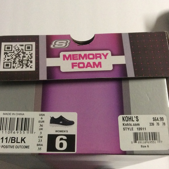 Sneakers - Picture 5 of 6