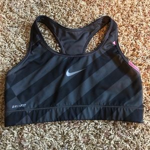 Nike dri-fit sports bra
