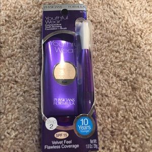 Physicians Formula youthful wear foundation