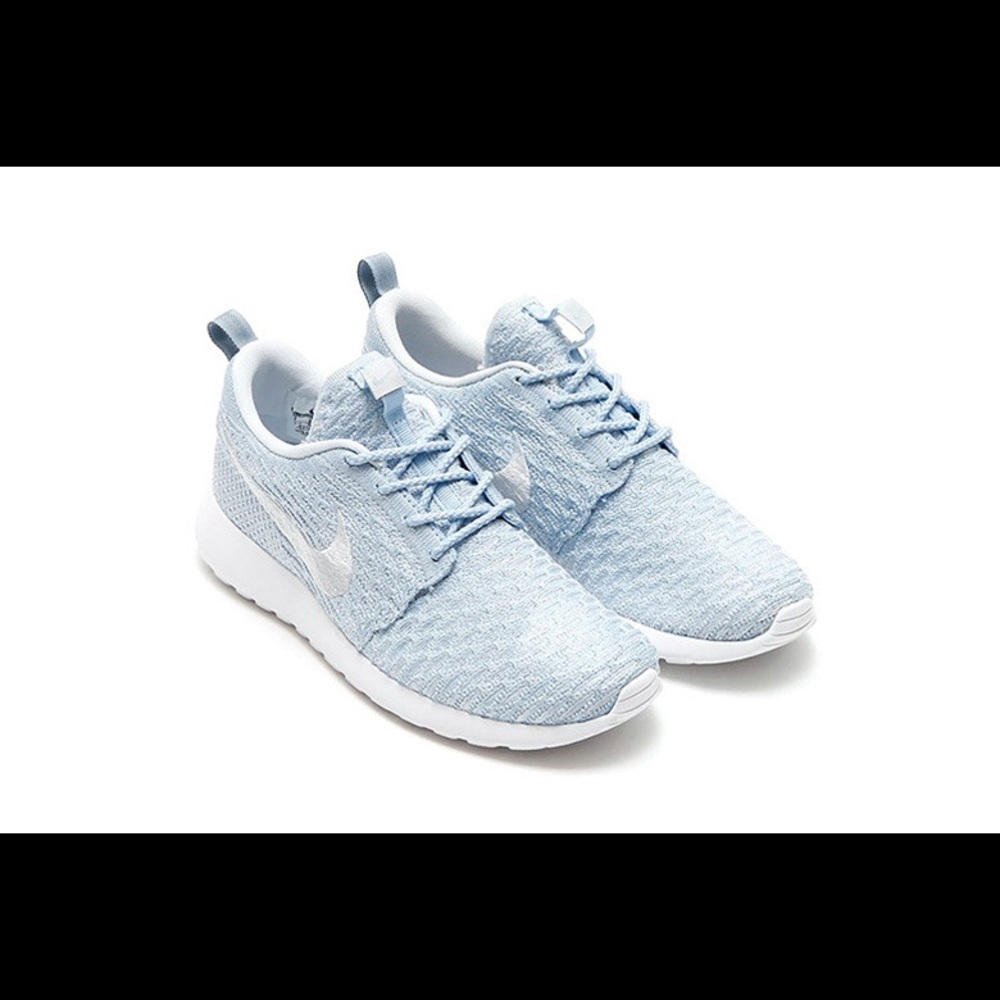 Nike Roshe knit ice blue