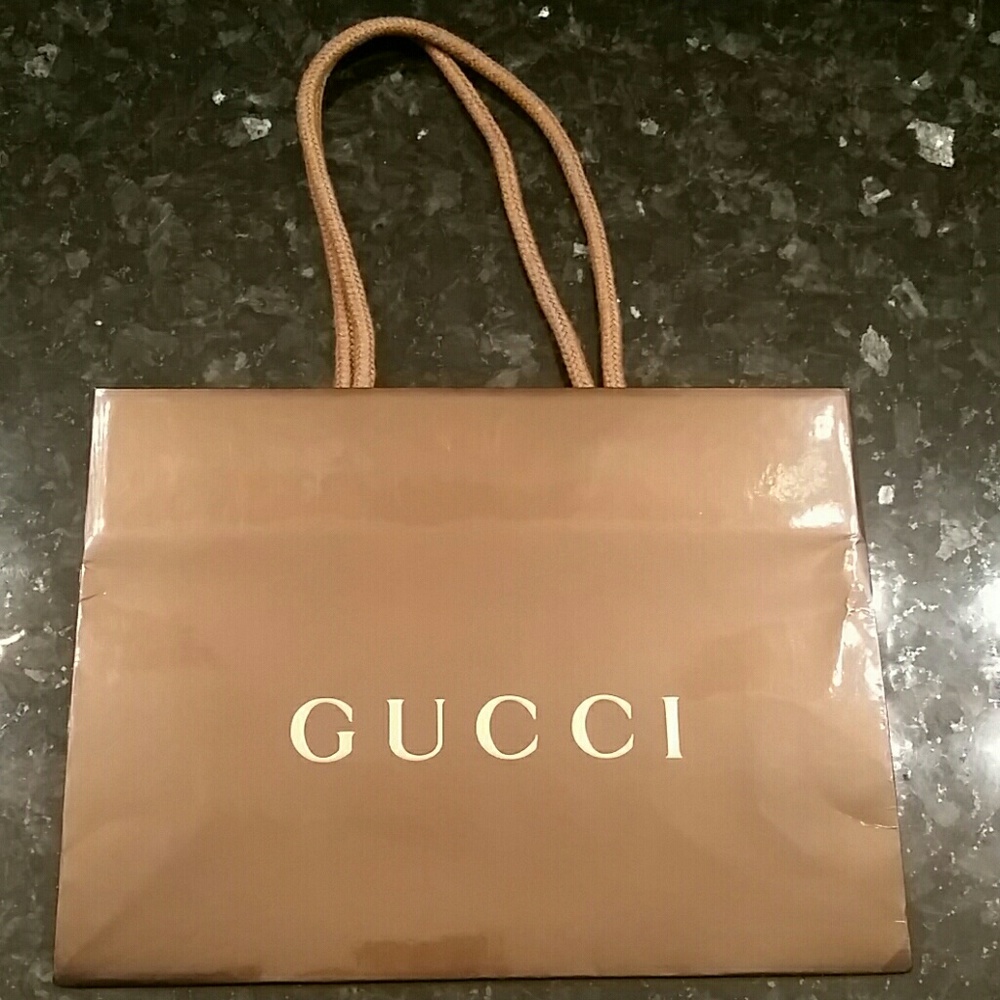Auth. Gucci shopping bag.
