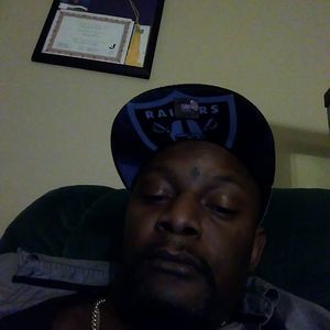 Meet your Posher, Carlos