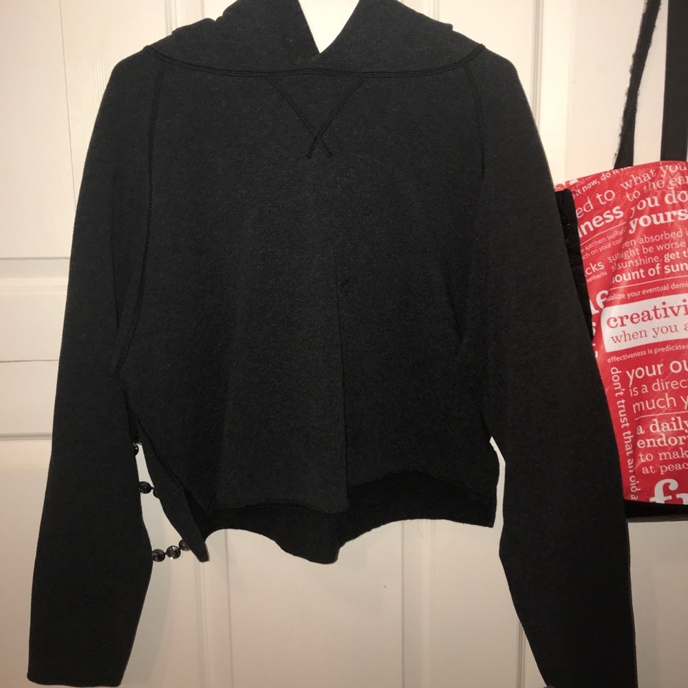 Lululemon cropped yoga hoodie