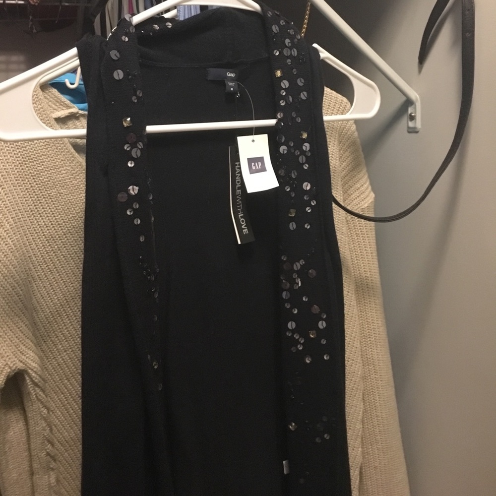 Gap sweater vest with sequins