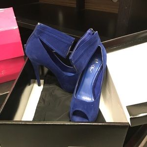 Women's Shoes