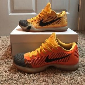 Kobe 10 Elite “Rivalry”