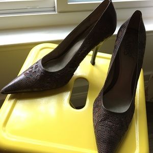 Carlos brown textured stilettos