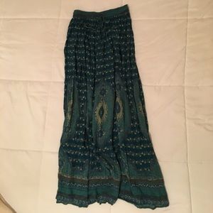 Maxi skirt