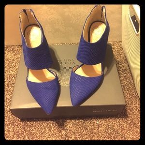 Vince Camuto royal blue heels