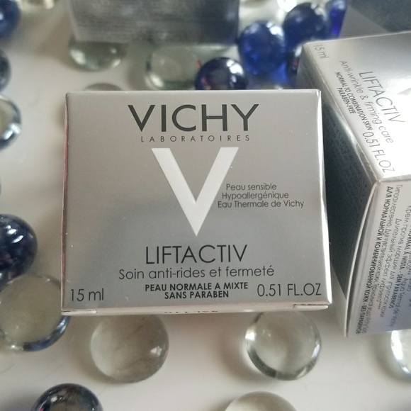 FOUR Jars of VICHY LiftActiv Firming Face Cream - Picture 3 of 4