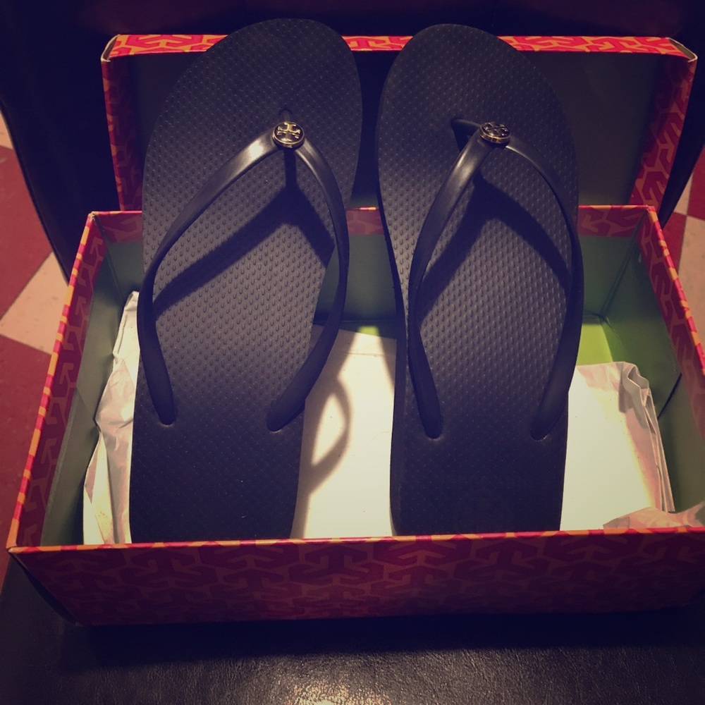 Selma logo wedge slide.