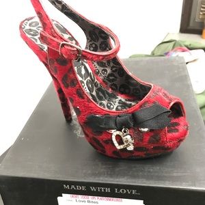 Women's Shoes