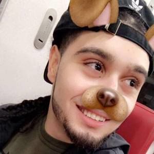 Meet your Posher, Gabe