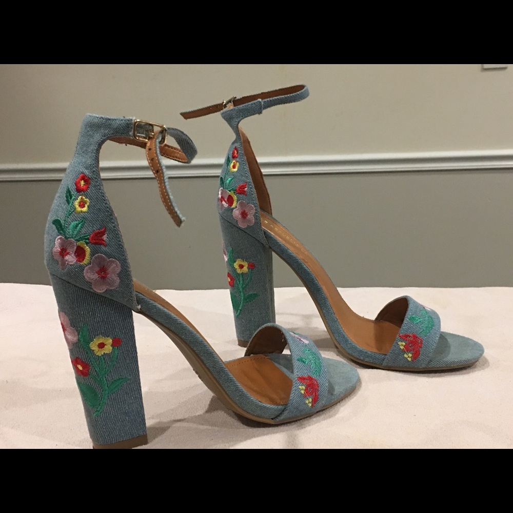 Shoe Republic LA. Floral light blue denim shoes. - Picture 1 of 4