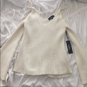 Lulu’s Cream Colored Cold Shoulder Sweater, Size S