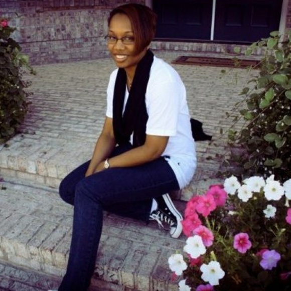 Meet your Posher, Merky (Posh Ambassador) - Picture 5 of 8