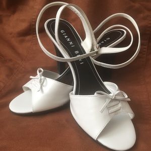 Gianni Bini Heels Size 8M