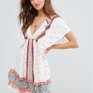 Akasa Ruffle Shoulder Beach Dress