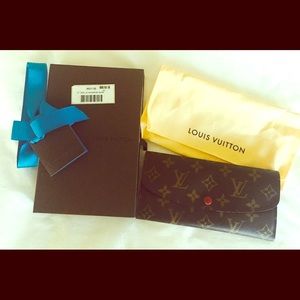 100% LOUIS VUITTON Monogram Emilie Wallet Rouge