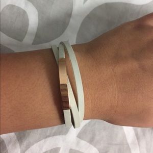 ✨Fossile Bracelet✨