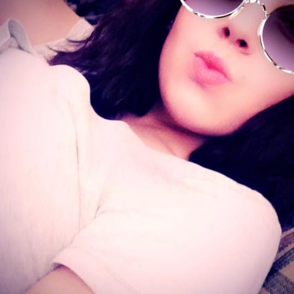 Meet your Posher, Jenna - Picture 1 of 1