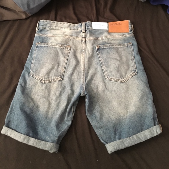 H&M jean shorts - Picture 2 of 2
