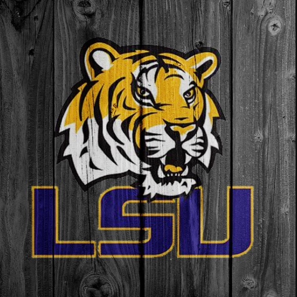 Meet your Posher - Picture 3 of 5