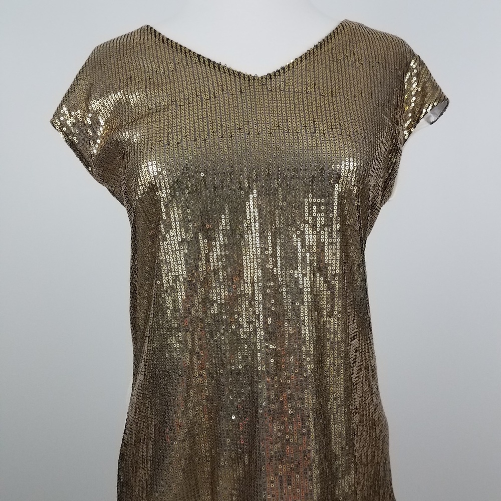 The Limited gold and cream sequenced top size M