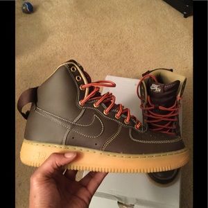 Nike AF1 High "Gum Bottom" Size 8 VNDS