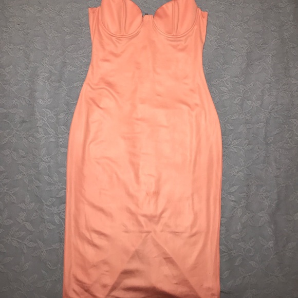 Light blush midi dress - Picture 2 of 3