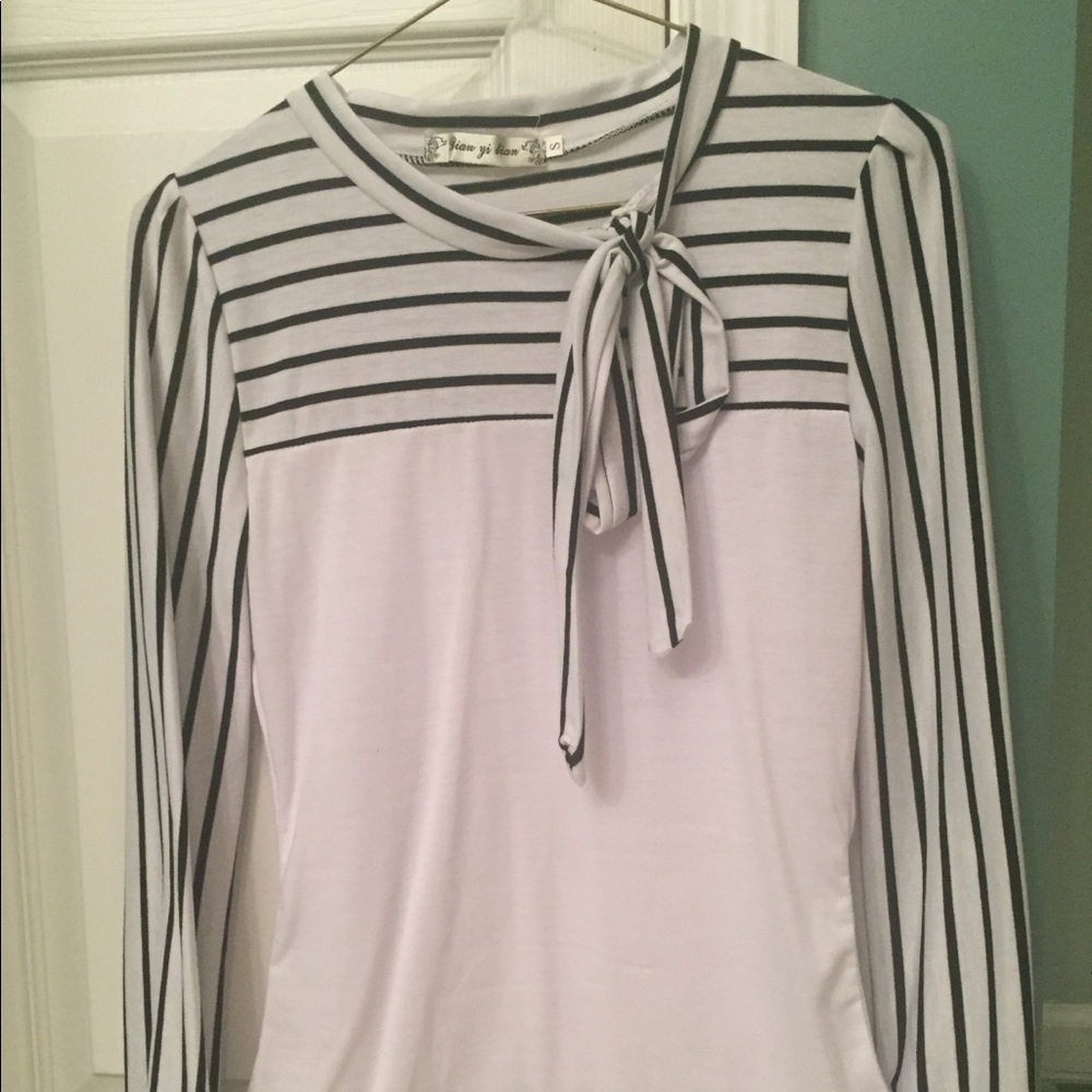 Long sleeves blouse
