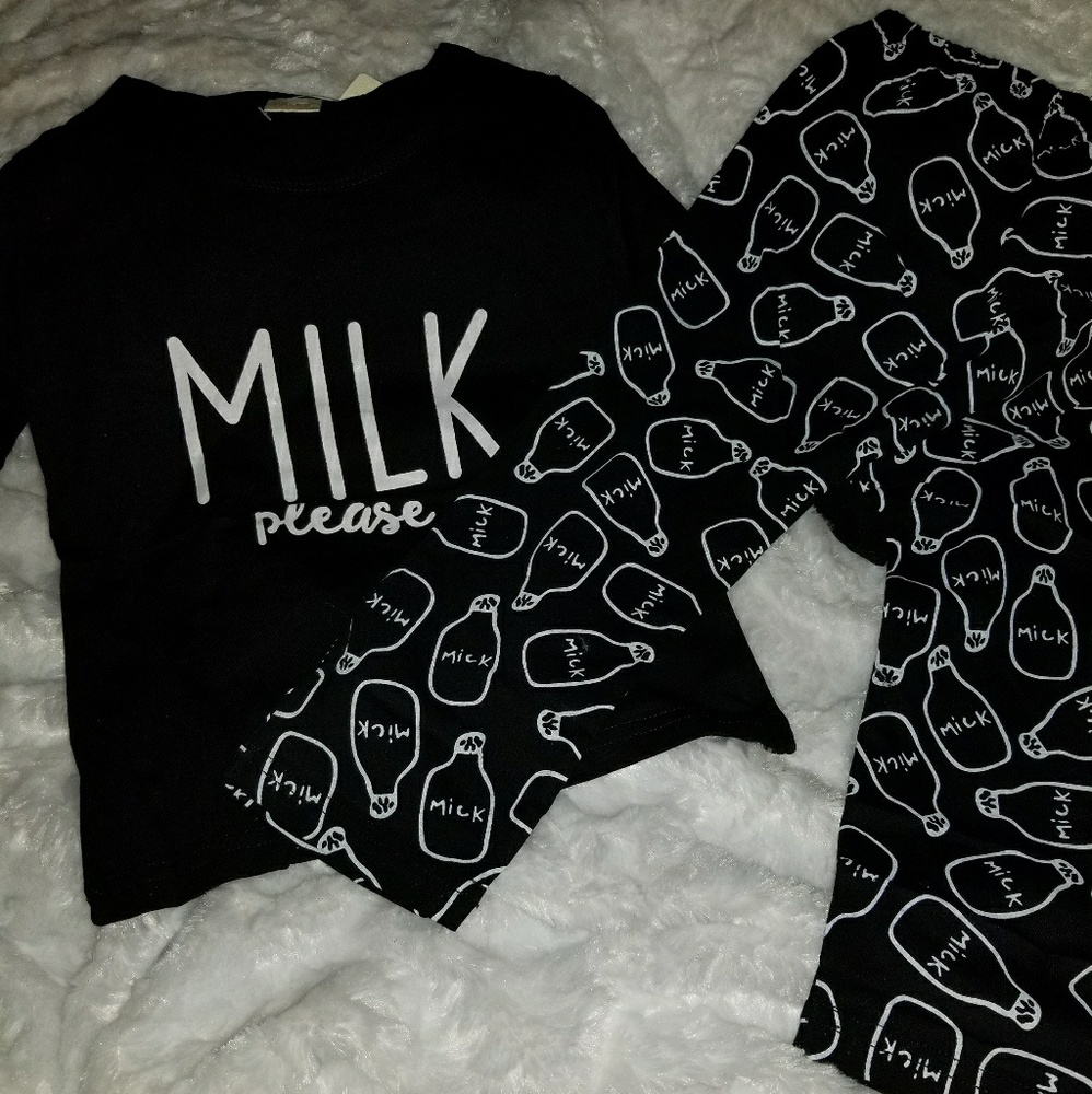 Kids clothing