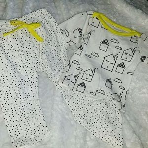 Kids clothing