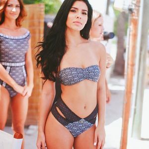 Meet your Posher, Jeila